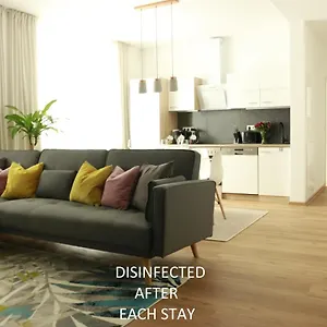 Am 24h Self-check-in, Free Parking, U-bahn 350m, Netflix Apartment Nuremberg
